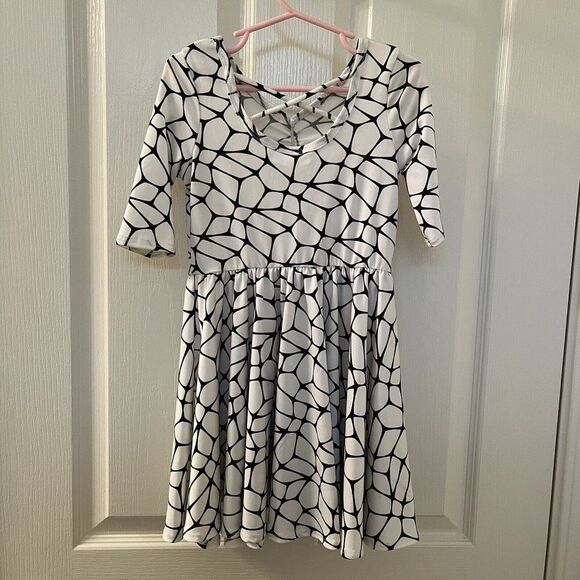 Dot Dot Smile Twirl Ballerina Dress Black & White Animal Giraffe Print Girls 3-4 - Picture 7 of 9